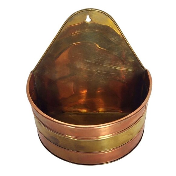 VTG MCM Farmhouse Banded Copper & Brass Shiny Wall Pocket Planter Made in India - Picture 10 of 11
